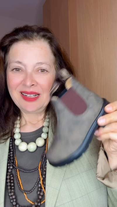Ce petit boots de la marque Angulus 👢 est un vrai coup de cœur ❤️. À première vue, on pourrait croire qu’il s’agit d’un modèle pour ado ou adulte...