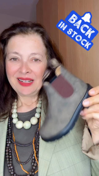 RETOUR EN STOCK \n\nCe petit boots de la marque Angulus 👢 est un vrai coup de cœur ❤️. À première vue, on pourrait croire qu’il s’agit d’un modèle...